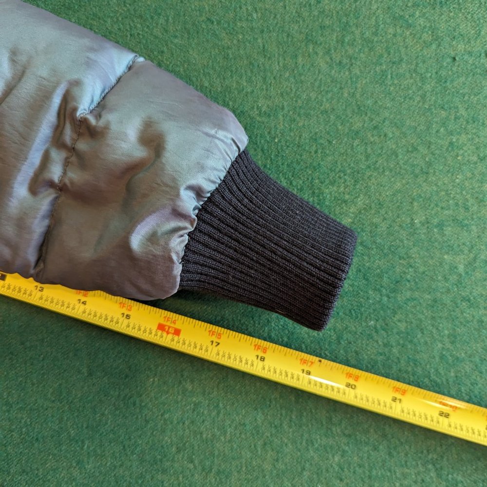 Guess Cropped Down Coat with Furry Hood XS - Picture 10 of 15